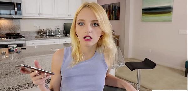 Hot blonde stepsis Kate Bloom cleaning house and sucking stepbrothers dick